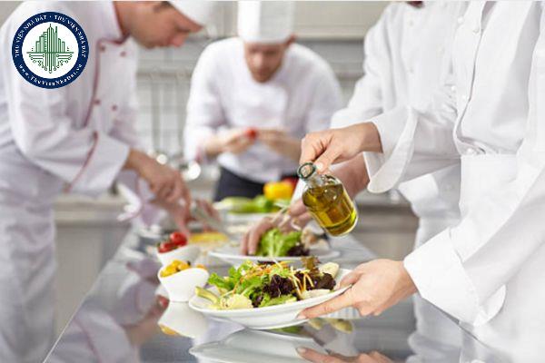 Bếp ăn tại nhà hàng khách sạn có phải xin cấp Giấy chứng nhận an toàn thực phẩm?