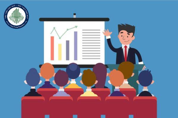 Các khoản chi cho đào tạo, bồi dưỡng cán bộ, công chức trong nước được quy định như thế nào?