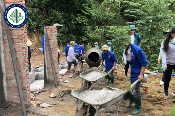 Cách xếp lương, phụ cấp của Bí thư Đoàn xã tốt nghiệp Đại học được quy định như thế nào?