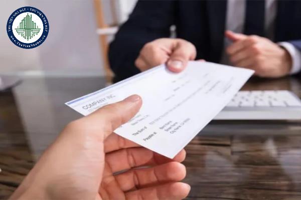 Có được ủy quyền ký séc không?