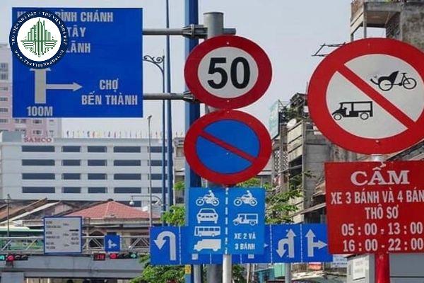 Cơ quan nào có quyền quyết định đặt biển báo hạn chế tốc độ?