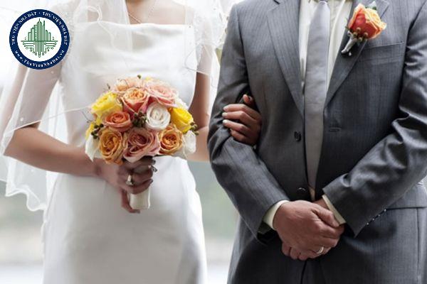 Đảng viên kết hôn lần 2 sinh 2 con có vi phạm điều lệ Đảng không?
