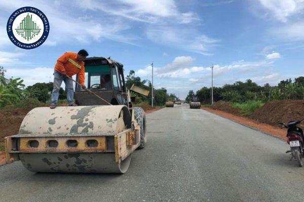 Đấu nối tạm thời có thời hạn vào quốc lộ đang khai thác là gì?