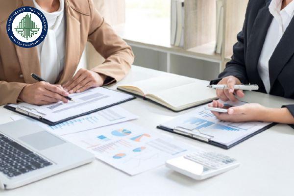 Kế toán ở đơn vị kế toán gồm những loại nào?