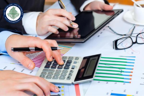 Không cấp Giấy chứng nhận cho kế toán viên, kiểm toán viên đã tham gia cập nhật kiến thức sau mỗi lớp học bị xử phạt ra sao?