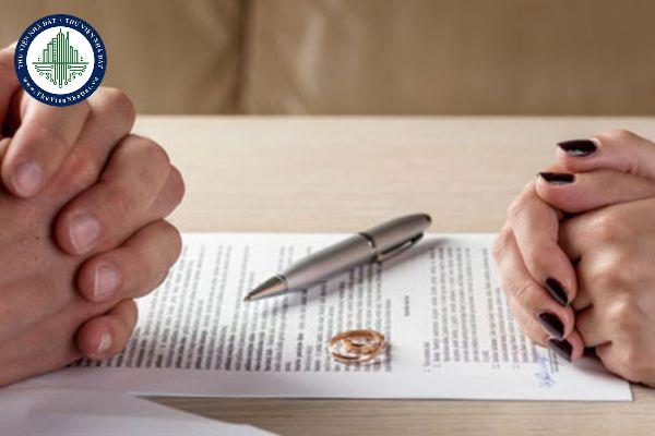 Làm thế nào để tố cáo người khác ngoại tình?