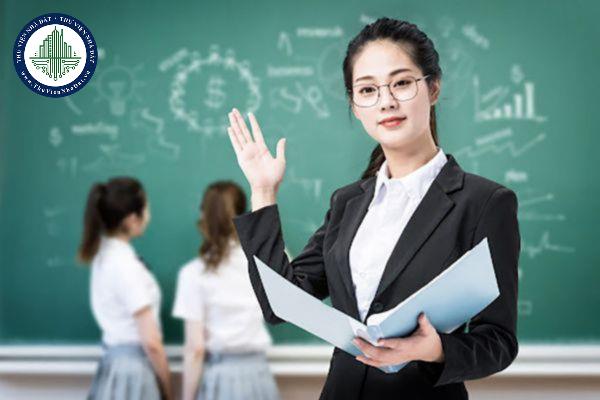 Năng lực hoạt động chính trị, xã hội của giáo viên trung học được quy định như thế nào?