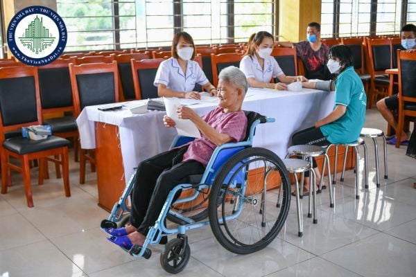 Chính sách ưu tiên nhập học và tuyển sinh đối với người khuyết tật được quy định ra sao?