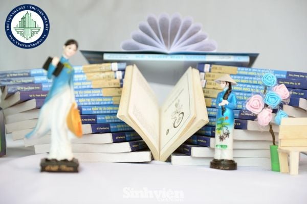 Sách giáo khoa công nghệ lớp 4 sử dụng trong cơ sở giáo dục phổ thông do ai xuất bản?