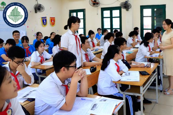 Sách giáo khoa Tin học lớp 4 sử dụng trong giáo dục phổ thông gồm những sách nào?