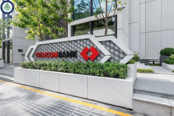 Cho thuê VP tòa nhà Techcombank số 6 Quang Trung, Hoàn Kiếm 80m2, 130m2, 220m2, 300m2, 2000m2 \/ Giá 350 nghìn/m²