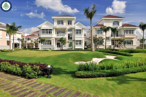 Chateau villa ở đâu? Giá bán biệt thự Chateau?	