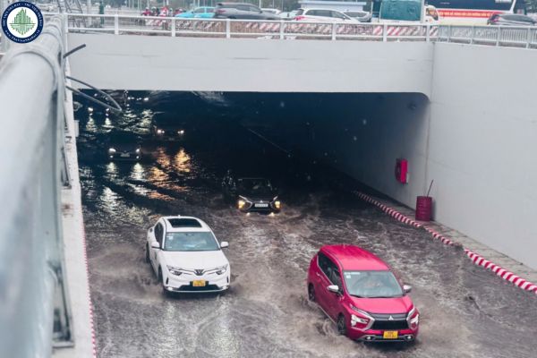 Hầm chui Nguyễn Văn Linh ngập nặng sau mưa lớn? Hầm chui Nguyễn Văn Linh có ảnh hưởng đến giá bất động sản TP HCM như thế nào?