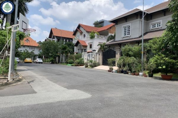 Bán đất tại thôn Tây Phụng Thượng, Phúc Thọ, Hà Nội, mặt tiền gần 10m, tiện ích