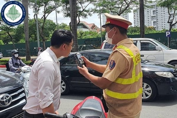 Mức phạt kịch khung nồng độ cồn xe ô tô 2025? Kịch khung nồng độ cồn xe ô tô bị phạt bao nhiêu? 