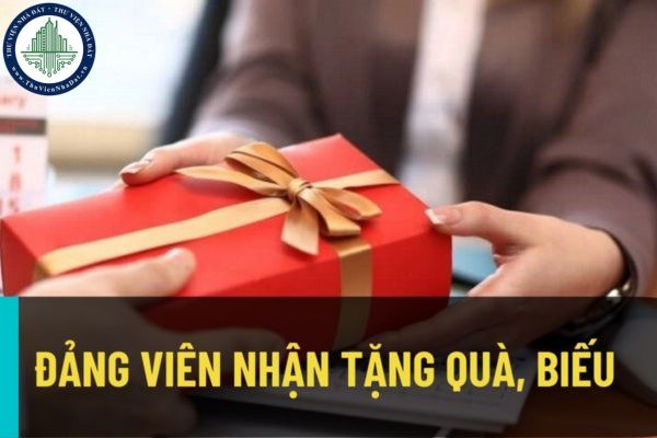 Cách chức Đảng viên tặng, nhận quà biếu cho người có trách nhiệm liên quan đến việc bổ nhiệm, điều động, luân chuyển, khen thưởng, kỷ luật?