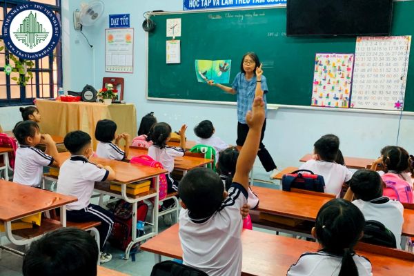 Chương trình giáo dục phổ thông 2018 áp dụng cho học sinh lớp mấy trong năm học 2024 2025?