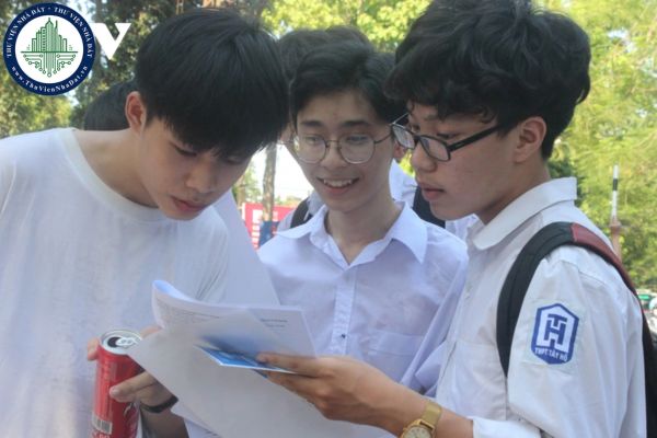 Có miễn học phí đối với sinh viên học chuyên ngành Mác-Lê nin và Tư tưởng Hồ Chí Minh không?