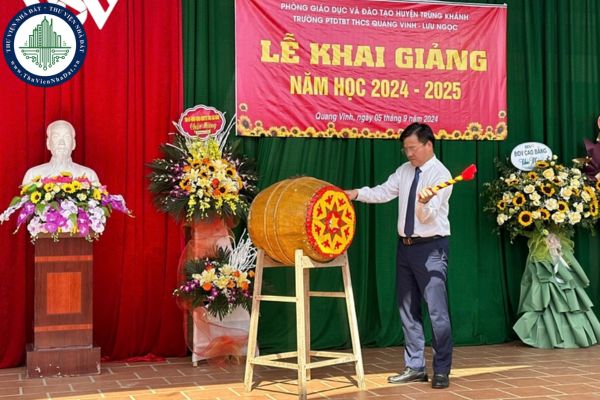 Năm học 2024 bắt đầu khi nào?