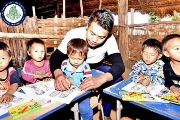 Trẻ mẫu giáo dân tộc thiểu số rất ít người là những dân tộc nào?