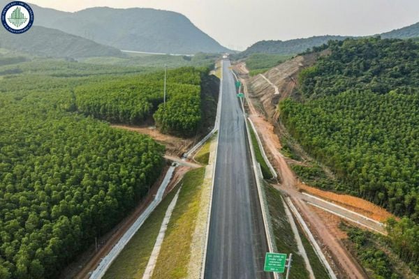 Quy mô cao tốc Vũng Áng - Bùng thế nào? Đất để xây dựng kết cấu hạ tầng đường cao tốc Vũng Áng - Bùng bao gồm những loại đất nào?