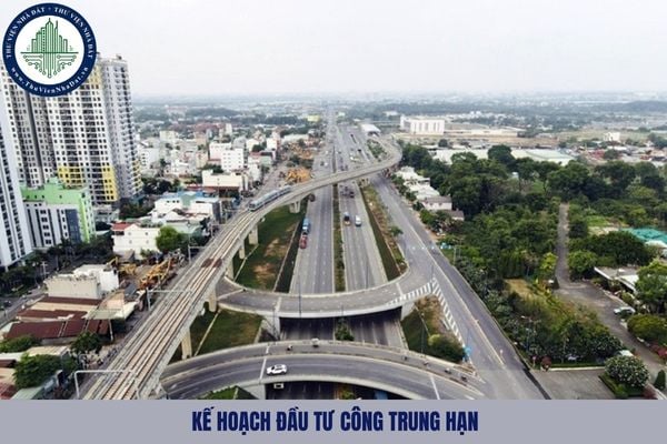 Kế hoạch đầu tư công trung hạn được lập trong thời hạn bao nhiêu năm?