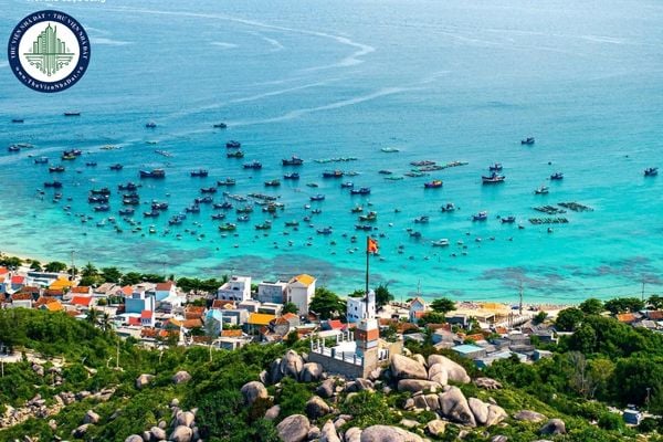 https://cdn.thuviennhadat.vn//upload/hinh-anh-bai-viet/NHDT/thang-9/ngay-8/nhon-chau-quy-nhon-du-lich.jpg