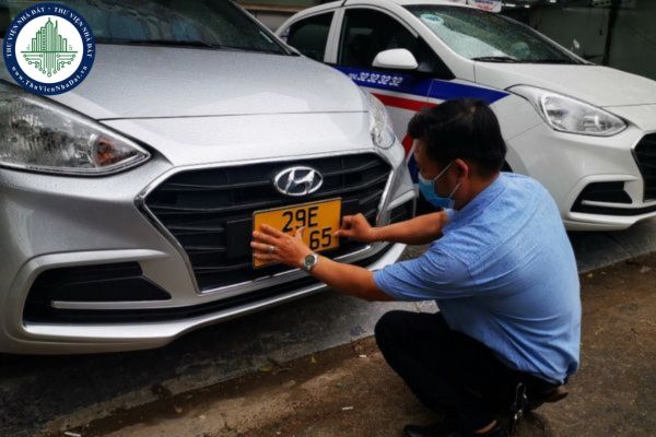 Đối tượng nào được tự động gia hạn đăng kiểm theo Thông tư 08/2023/TT-BGTVT? Trách nhiệm của chủ xe trong đăng kiểm như thế nào?