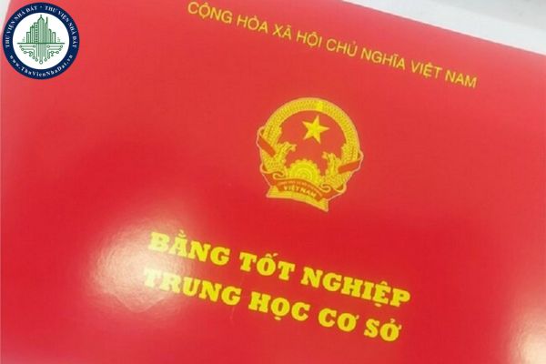 Ai sẽ là người cấp bằng tốt nghiệp THCS cho học sinh khi đã học xong?