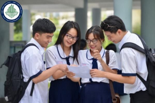 Học viên tại trung tâm giáo dục thường xuyên phải rèn luyện trong kì nghỉ hè khi nào?