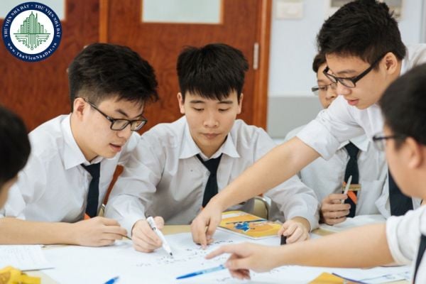 Luật Giáo dục nghề nghiệp quy định Hội đồng quản trị được thành lập ở trường trung cấp, trường cao đẳng tư thục ra sao?