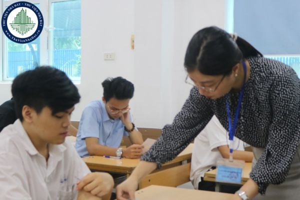 6 nhiệm vụ của viên chức giáo vụ trường dự bị đại học ra sao?