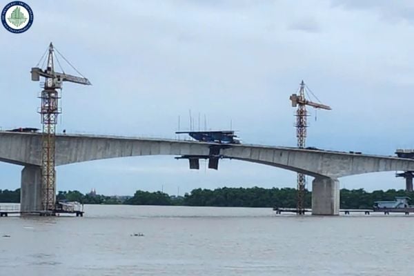 Cầu vượt sông Hồng nối Thái Bình cũ và Nam Định cũ khi nào thông xe?