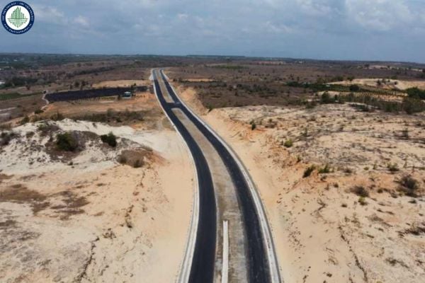 Đường ven biển qua trung tâm Phan Thiết dài bao nhiêu km?