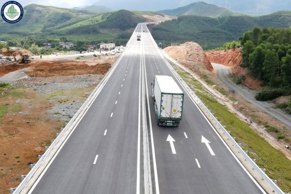 Tuyến cao tốc Vũng Áng Bùng xe nào bị tạm cấm lưu thông?