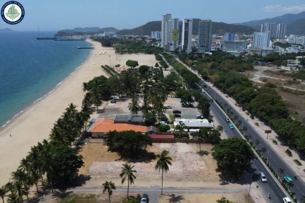 Vị trí thu hồi 1.800m2 đất ven bờ biển Nha Trang ở đâu?