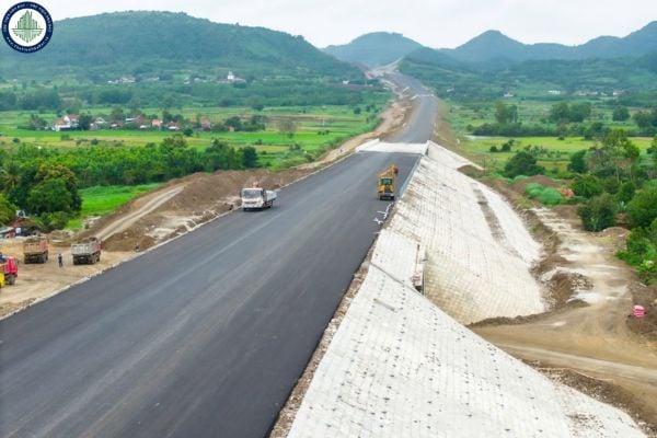 Tiến độ thi công cao tốc Chí Thạnh Vân Phong mới nhất 2025?