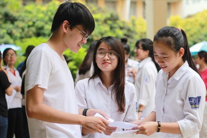 Nhiệm vụ và quyền hạn của hiệu trưởng , Thông tư 54/2011/TT-BGDĐT