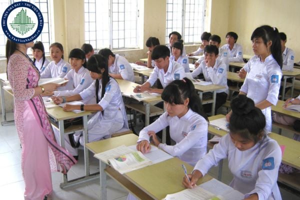 Giáo viên trường công xin nghỉ việc cần phải báo trước bao nhiêu ngày?