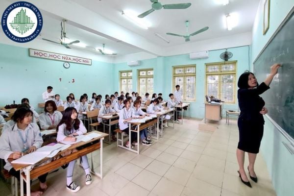 Khối lượng kiến thức văn hóa trung học phổ thông là gì?