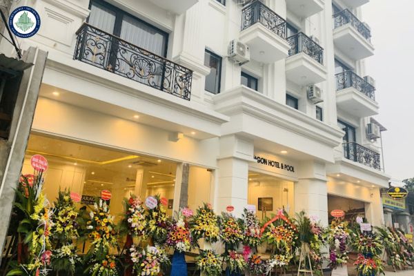 Danh sách khách sạn gần sân bay Nội Bài Hà Nội? Khách thuê phòng tại khách sạn có phải khai báo tạm trú không?