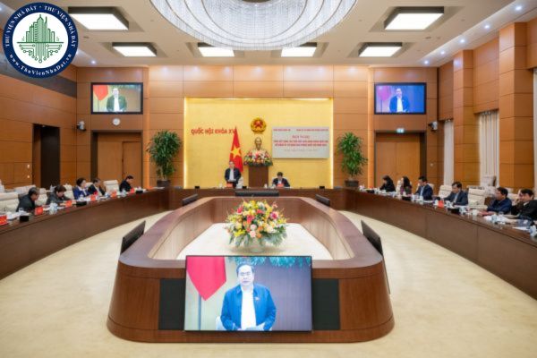 19 thành viên Ủy ban Thường vụ Quốc hội khóa XV tại Nghị quyết 179/2025/QH15? Quyền kiến nghị của đại biểu Quốc hội được quy định như thế nào? 