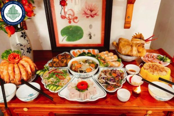 Bài khấn rằm tháng 3 gia tiên, thần linh tại nhà như thế nào? Văn khấn rằm tháng 3 âm lịch 2025 gia tiên?