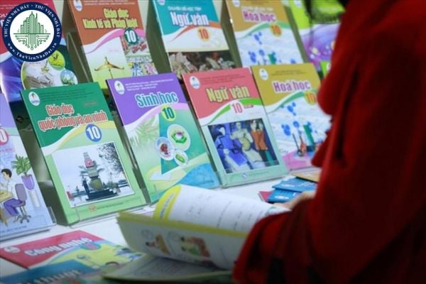 Sách giáo khoa là gì? Nguyên tắc biên soạn sách giáo khoa ra sao?