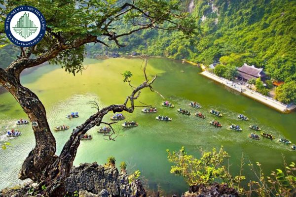 Quan điểm xây dựng chương trình môn Lịch sử và Địa lí cấp tiểu học là gì?