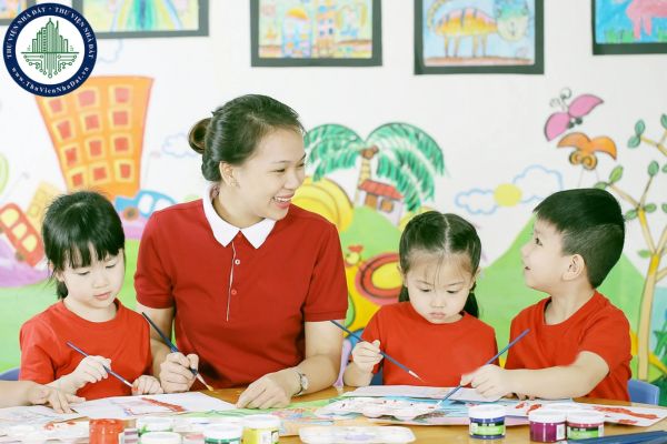 Sinh viên cao đẳng mầm non phải đăng ký học lại khi nào?