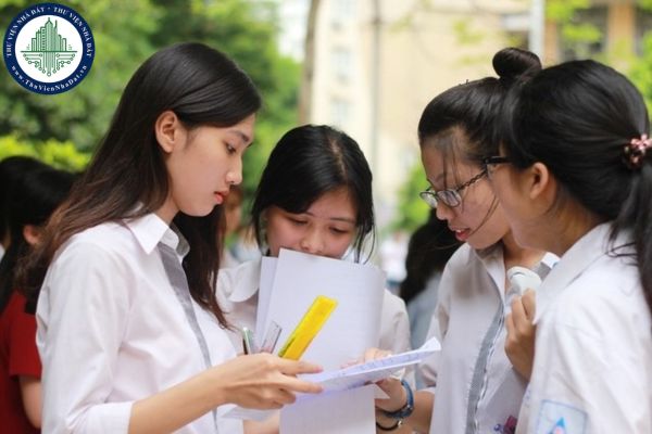 Thí sinh bị cảnh cáo trong thi chọn học sinh giỏi quốc gia khi nào và bị trừ bao nhiêu điểm?