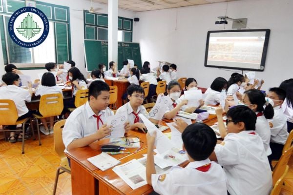 Tải file Chương trình giáo dục phổ thông 2018 môn Lịch sử và Địa lý cấp THCS sửa đổi theo Thông tư 17/2025/TT-BGDĐT