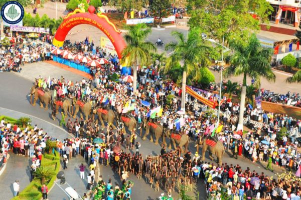 Lễ hội cà phê được tổ chức vào ngày nào? Đăk Lăk có những Lễ hội gì? Thủ phủ cà phê Đăk Lăk có giá bán đất nông nghiệp hiện nay là bao nhiêu?