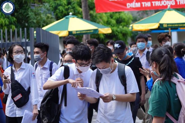 Đề và đáp án thi thử tốt nghiệp THPT môn Văn tỉnh Nam Định năm 2025 lần 1 chi tiết? Lưu ý thuê trọ Nam Định cho tân sinh viên